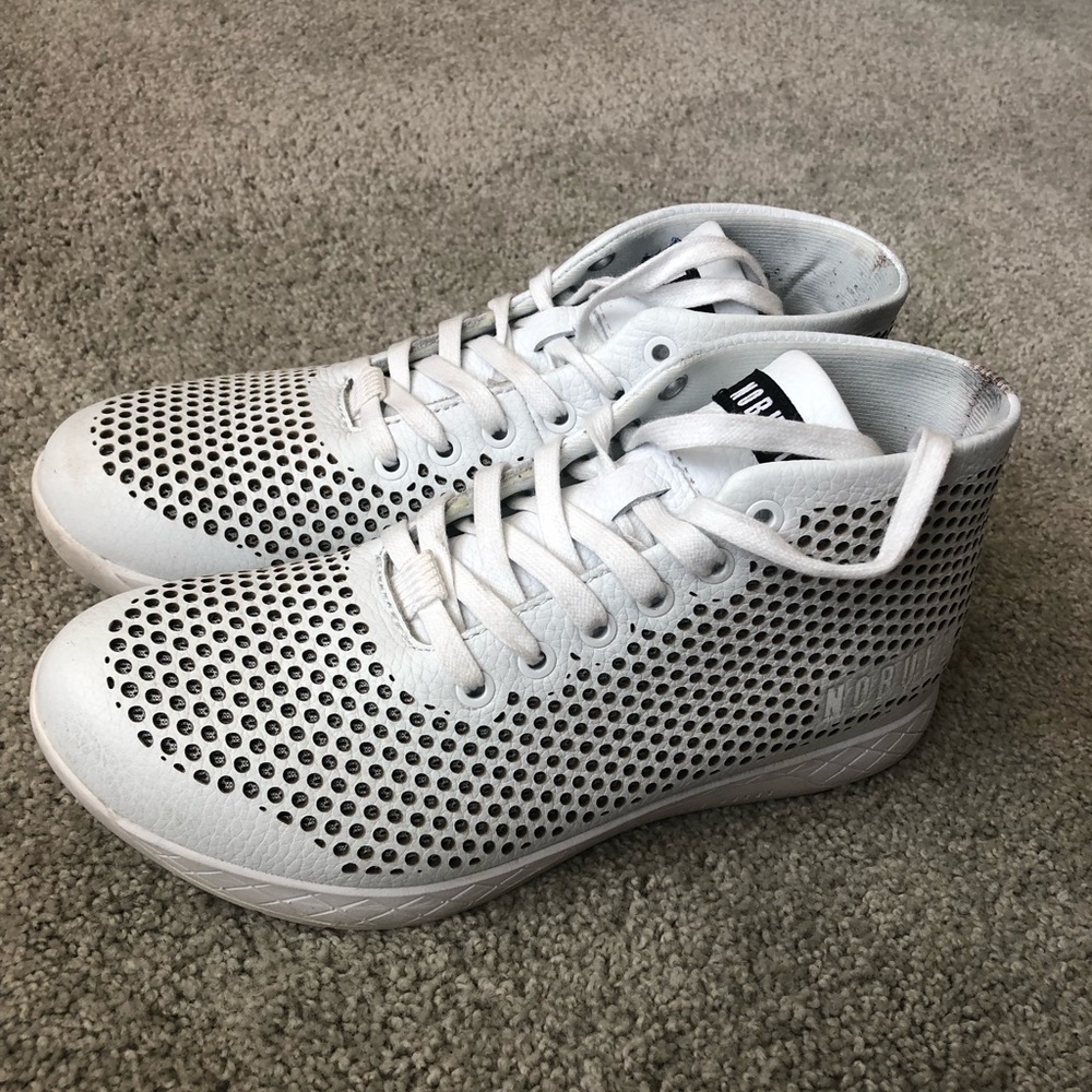 Nobull white leather mid trainers size 10